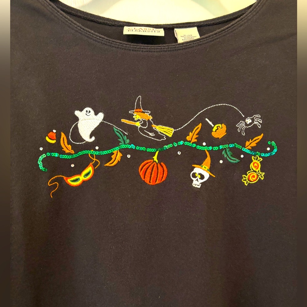 Vintage Halloween Embroidered Sequin Long Sleeve tee shirt size XL Witch Ghost